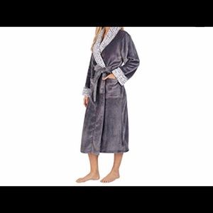 Carole Hochman - Ladies’ Plush Wrap Robe